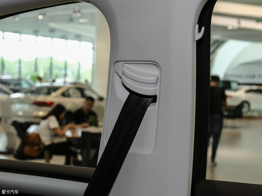 2018;J 3.0 TSI sҫذ