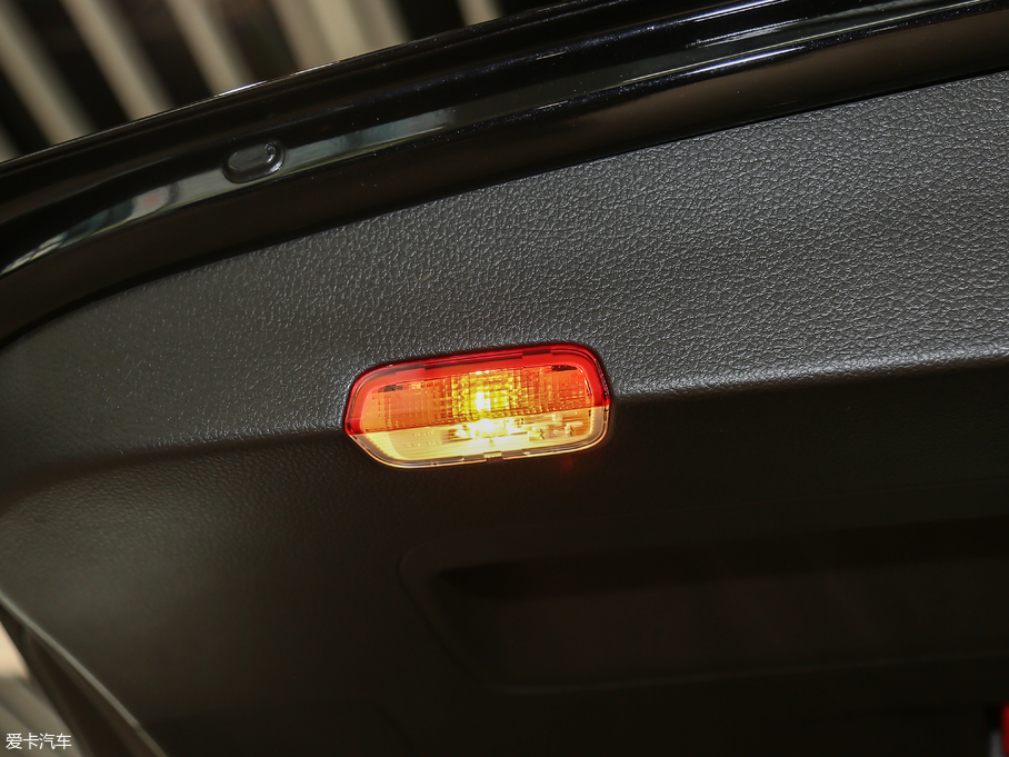 2018;J 3.0 TSI sҫذ