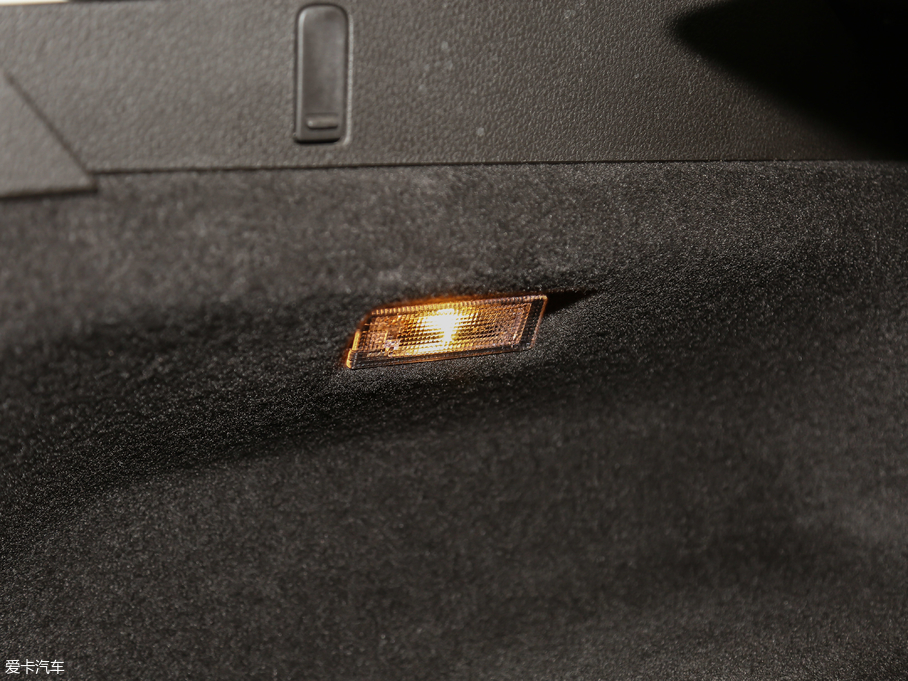 2018;J 3.0 TSI sҫذ