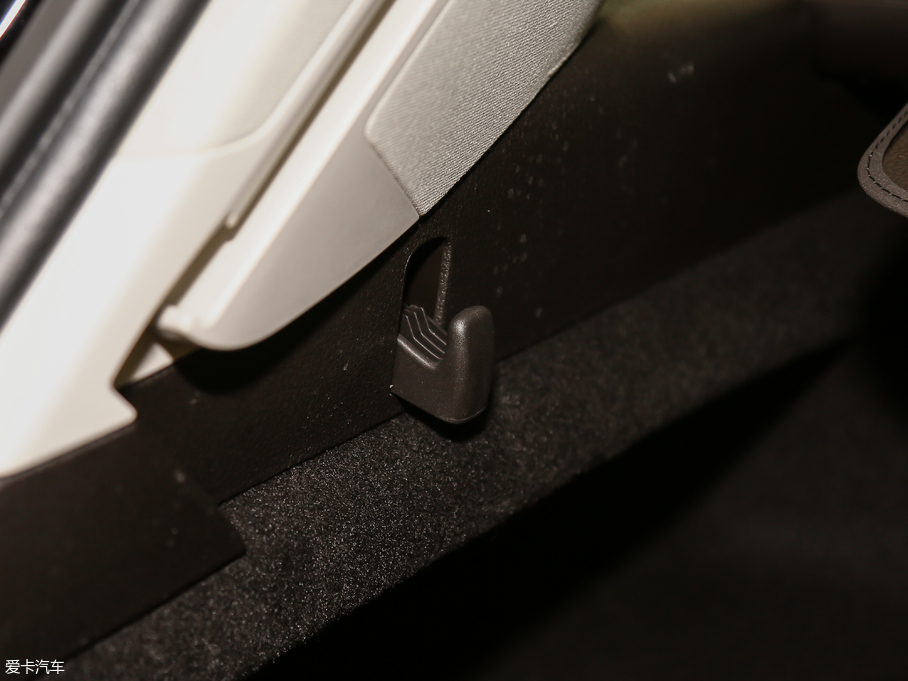 2018;J 3.0 TSI sҫذ