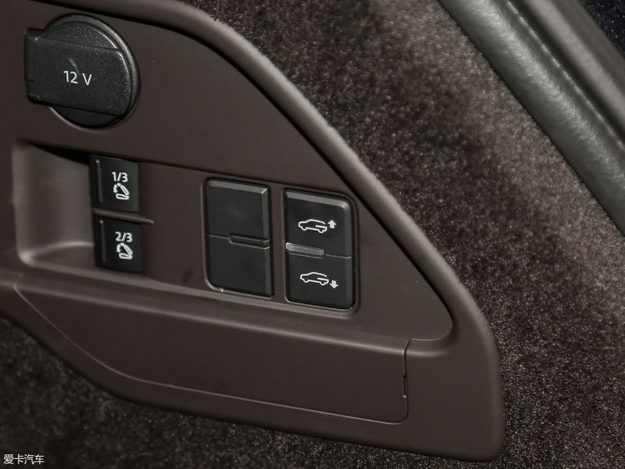 2018;J 3.0 TSI sҫذ