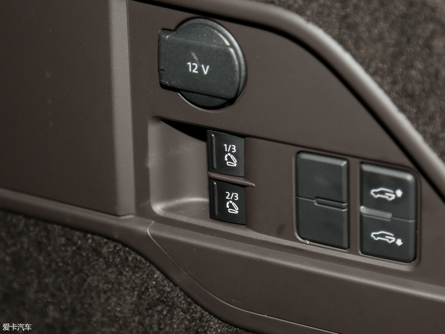 2018;J 3.0 TSI sҫذ