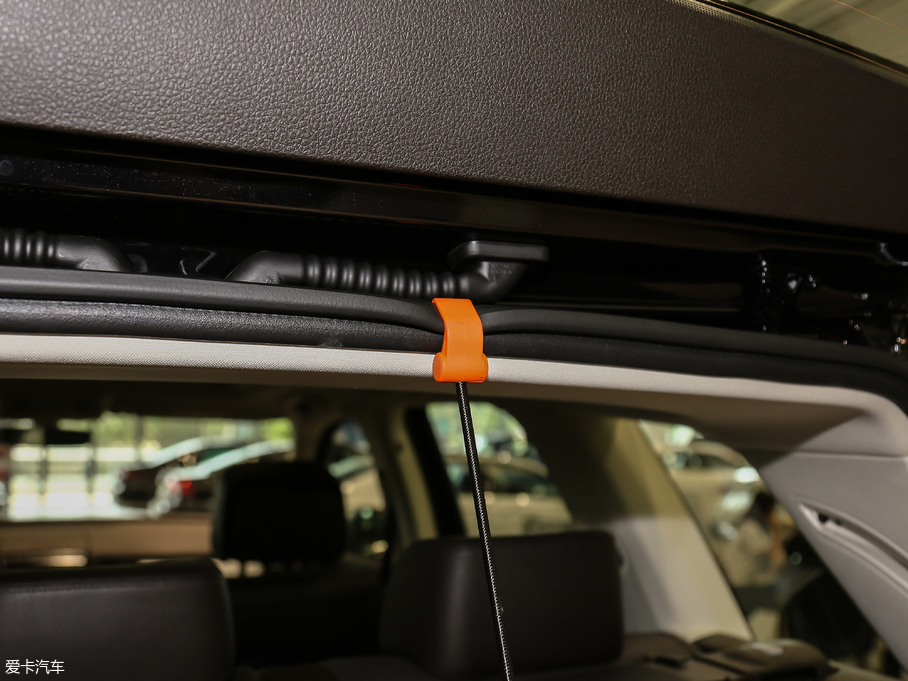 2018;J 3.0 TSI sҫذ