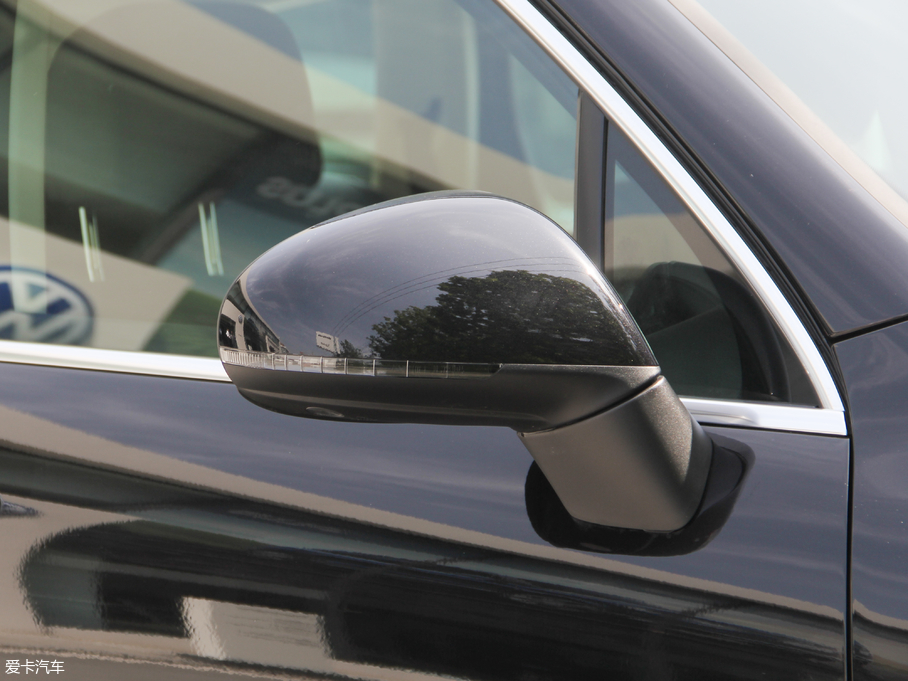 2018;J 3.0 TSI sҫذ