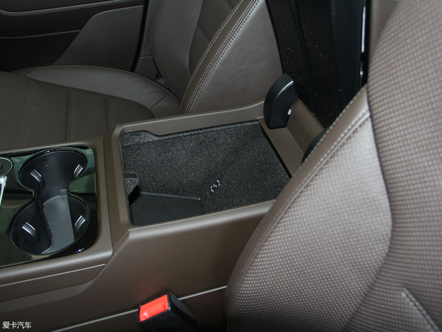 2018;J 3.0 TSI sҫذ