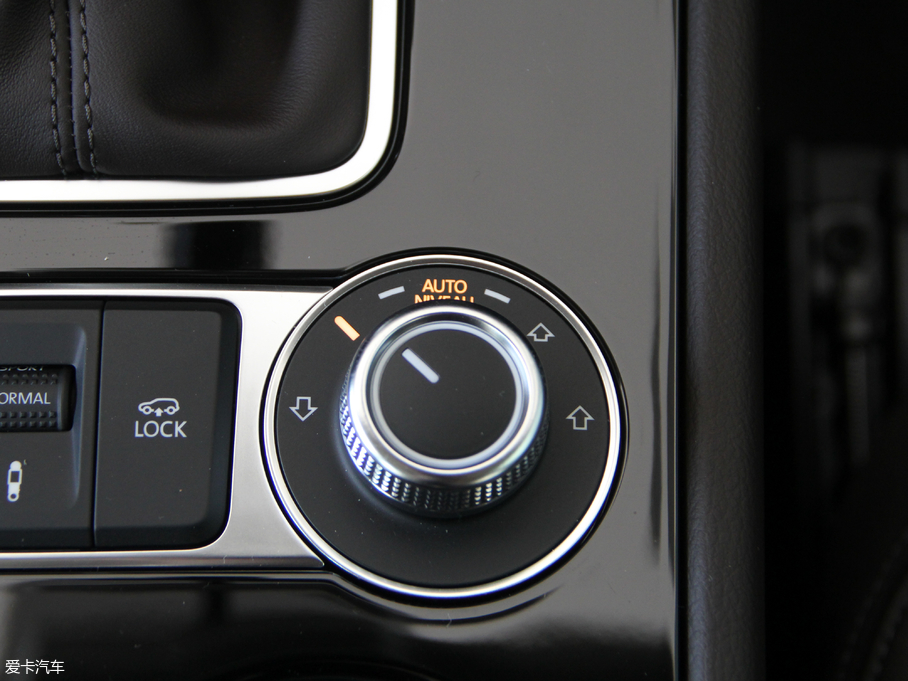 2018;J 3.0 TSI sҫذ