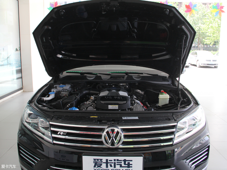 2018;J 3.0 TSI sҫذ