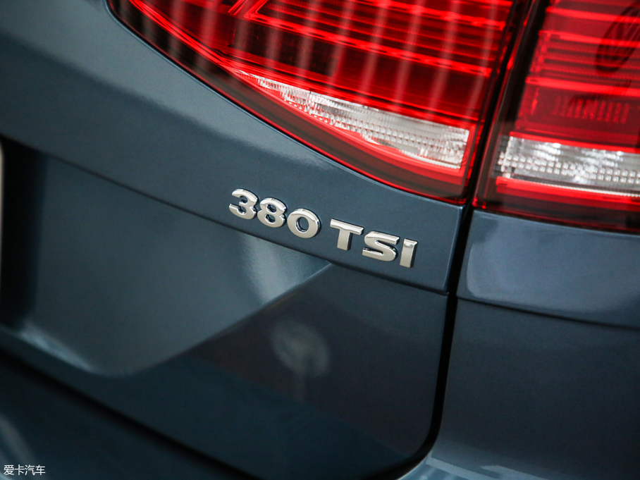 2018ε 380TSI (q)а