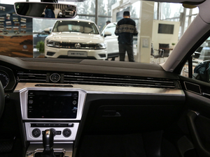 2018款280TSI 两驱舒行版 中控区