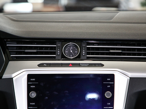 2018380TSI (q)а {(dio)L(fng)