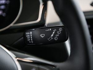 2018380TSI (q)а п؅^(q)