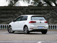 e-Golf45