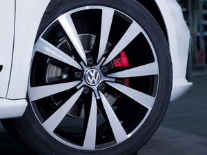 2018��GT �������^