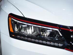 2018��GT �������^