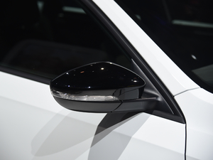 2018��GT �������^