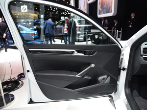 2018��GT ���g����