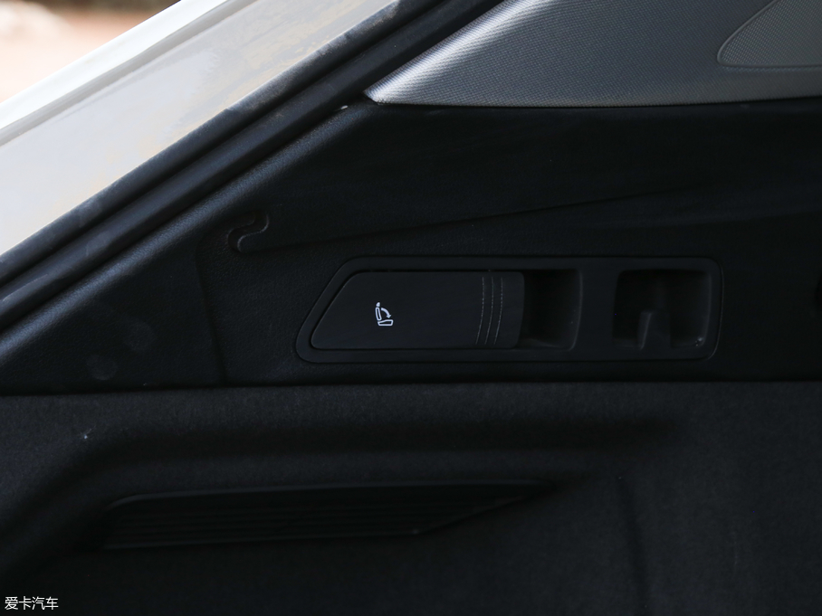 2018?yun)We-tron(M(jn)) prototype