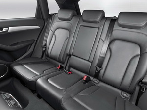 2010款3.2L 越野版 空间座椅
