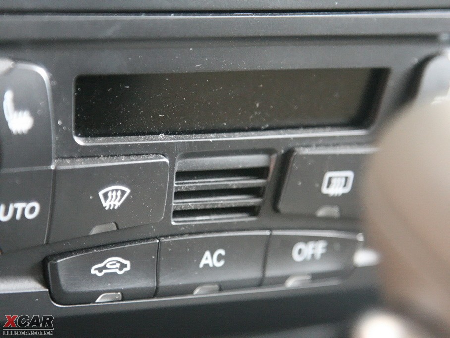 2010?yun)WQ5(M(jn)) 2.0T \(yn)(dng)