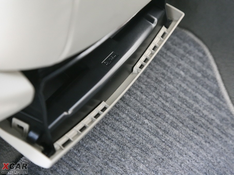 2010?yun)WQ5(M(jn)) 2.0T \(yn)(dng)