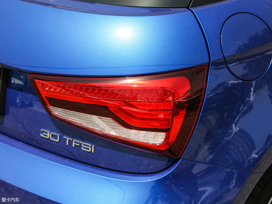 2018?yun)WA1 30 TFSI ذ