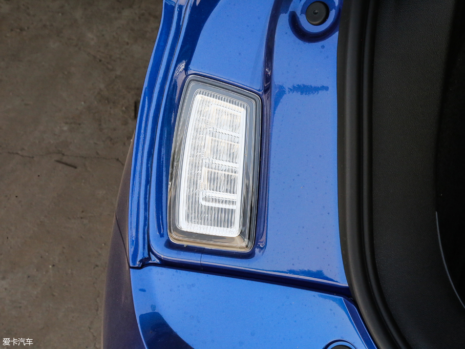 2018?yun)WA1 30 TFSI ذ