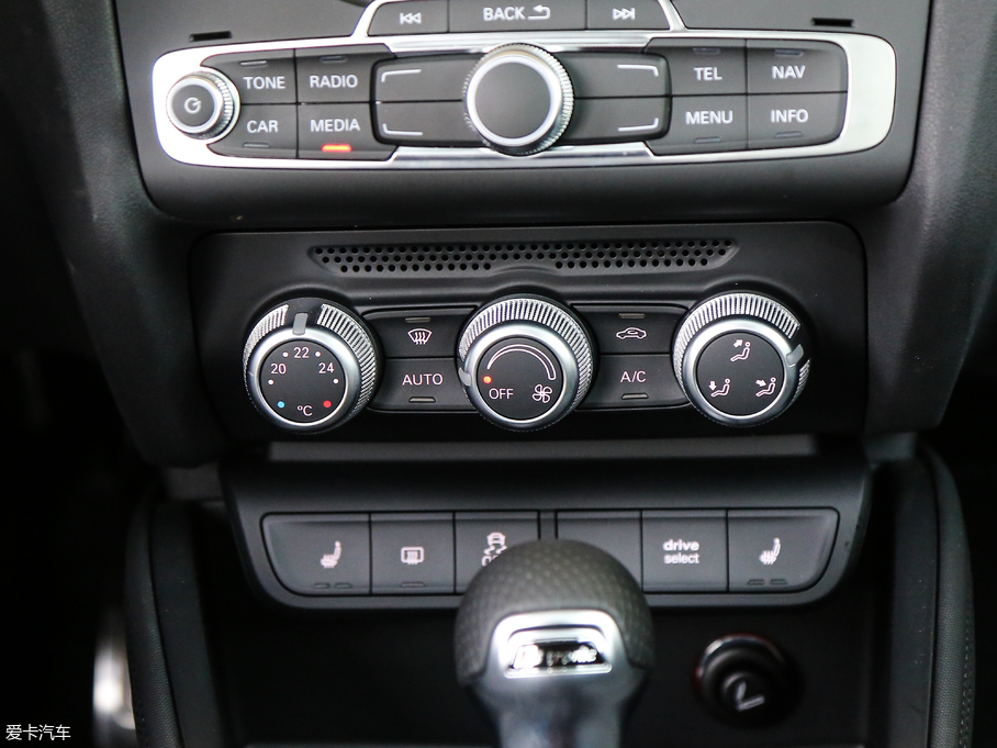 2018?yun)WA1 30 TFSI ذ