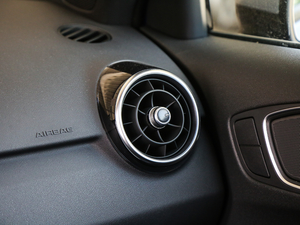 2018款30 TFSI 限量典藏版 中控区