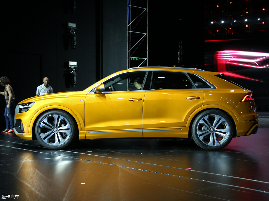 2018��W��Q8 ������