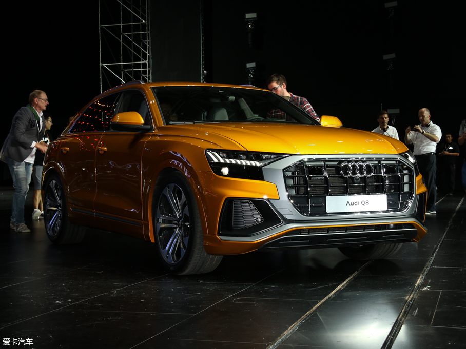 2018��W��Q8 ������