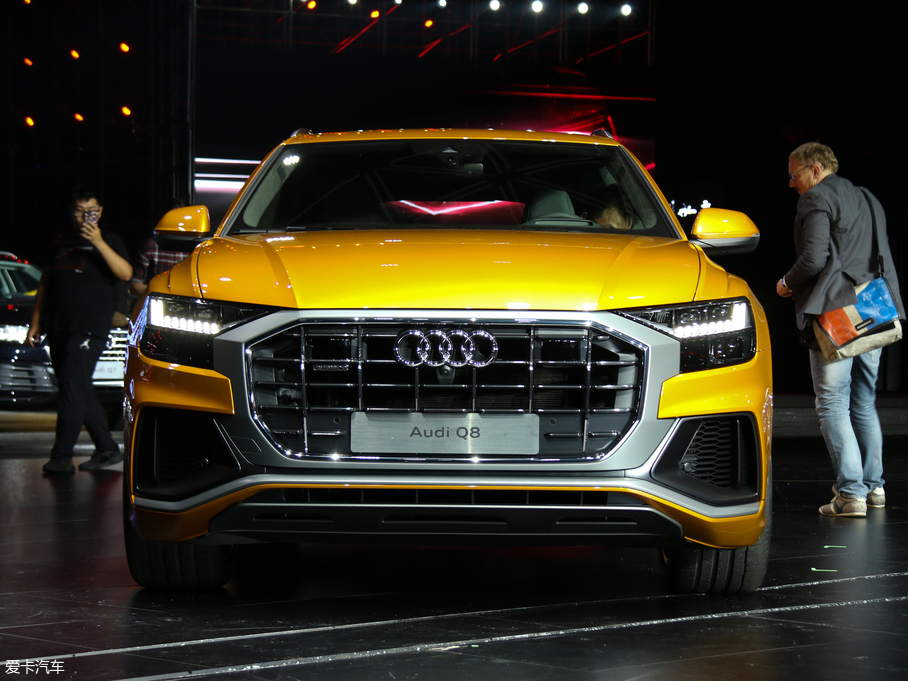 2018��W��Q8 ������