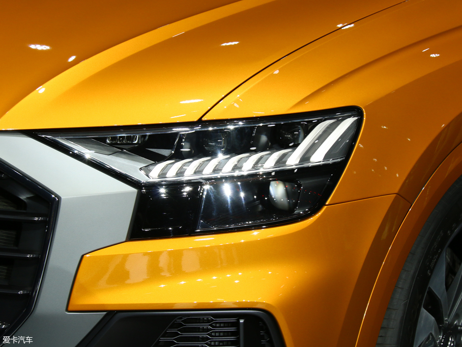 2018��W��Q8 ������