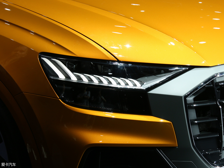 2018��W��Q8 ������