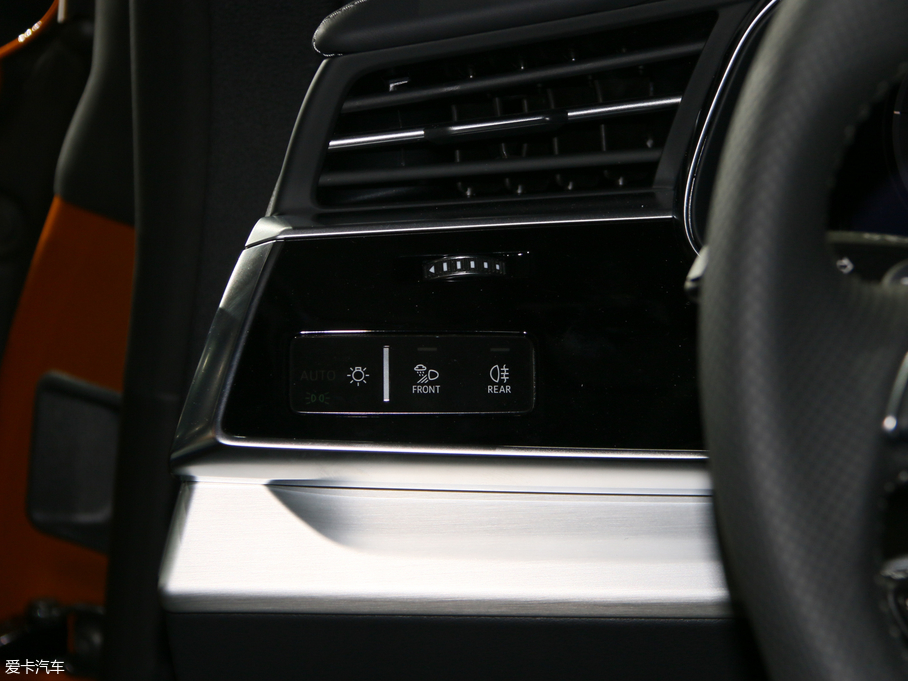 2018��W��Q8 ������