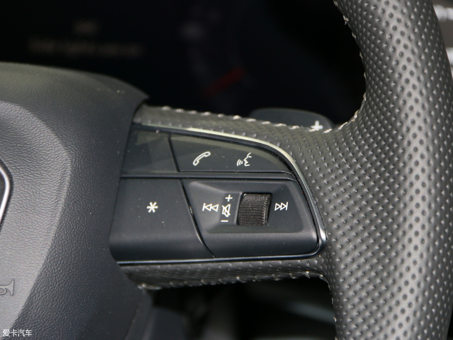 2018��W��Q8 ������