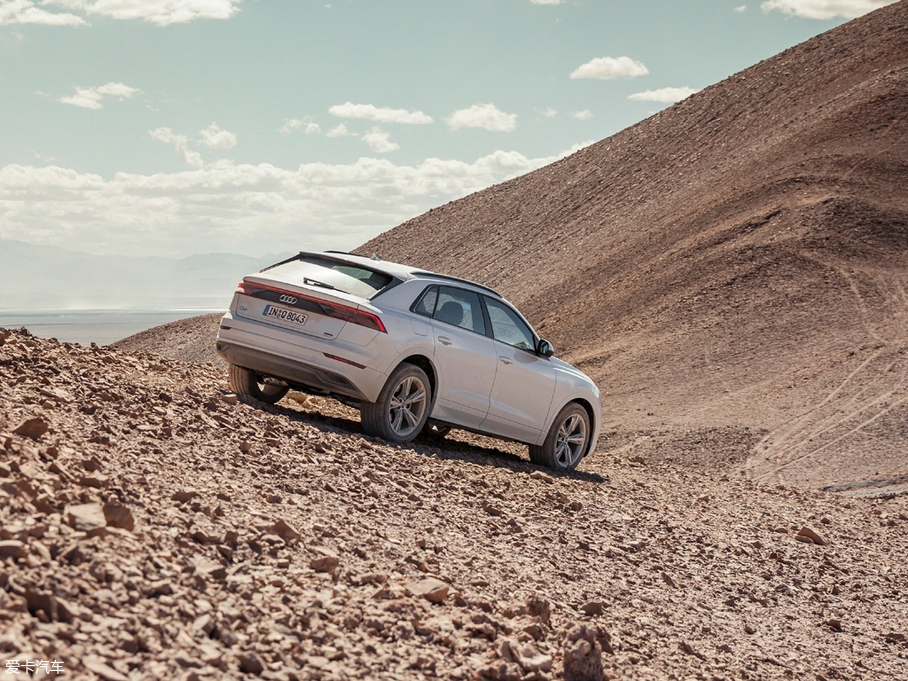 2018��W��Q8 ������