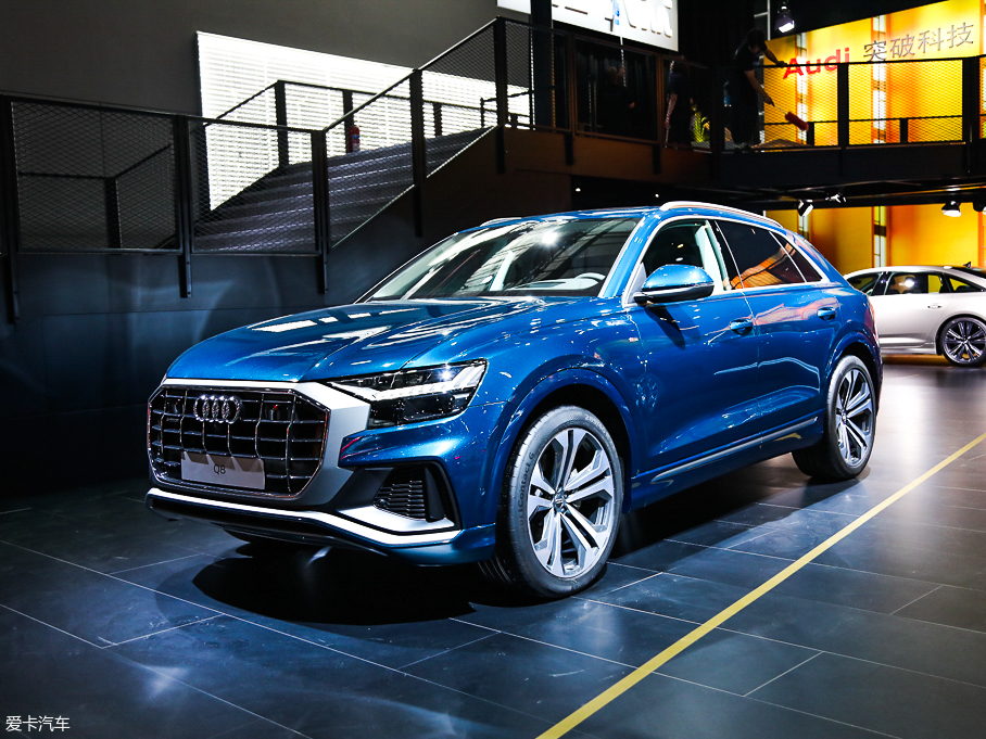 2018��W��Q8 ������