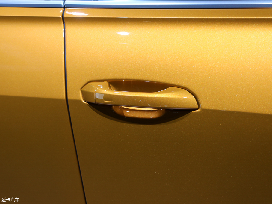 2018��W��Q8 ������