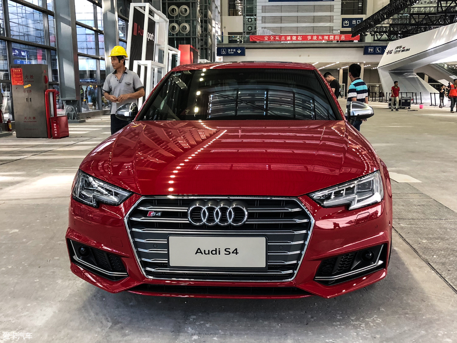 2018��W��S4 3.0TFSI