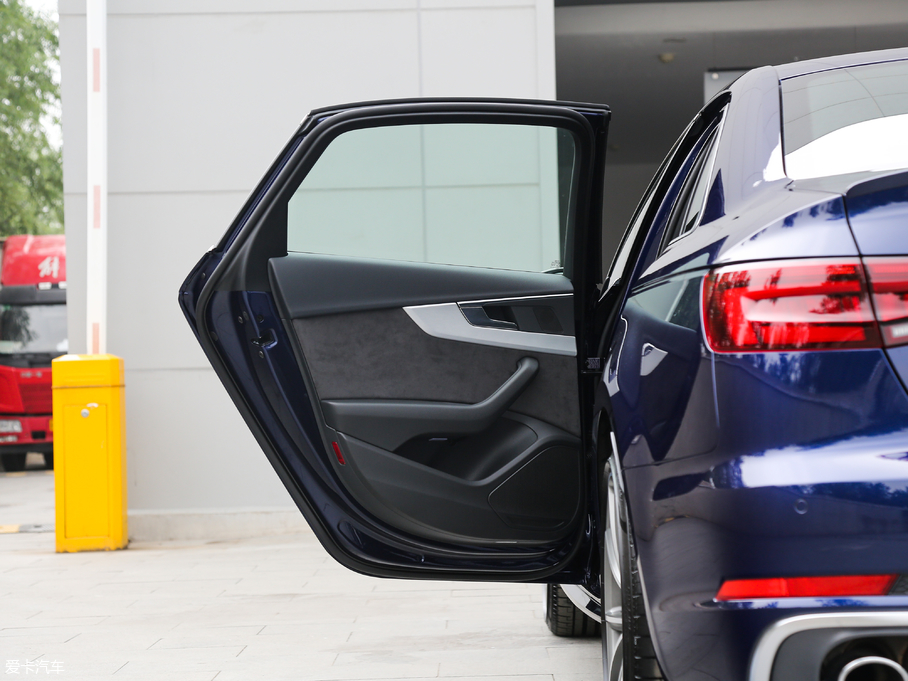 2018��W��S4 3.0TFSI