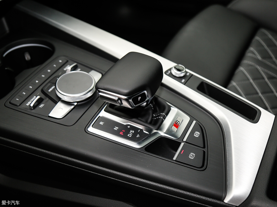 2018��?yu��n)W��S4 3.0TFSI