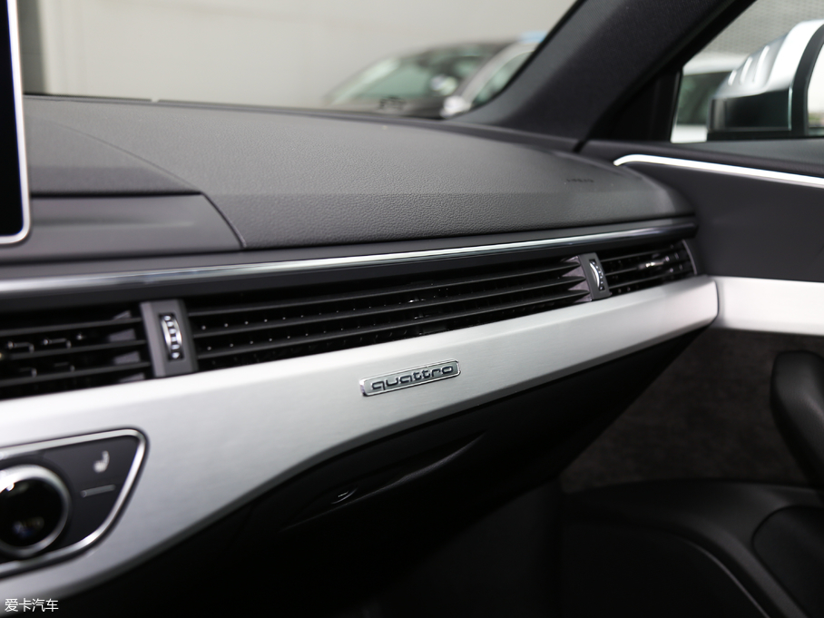 2018��W��S4 3.0TFSI