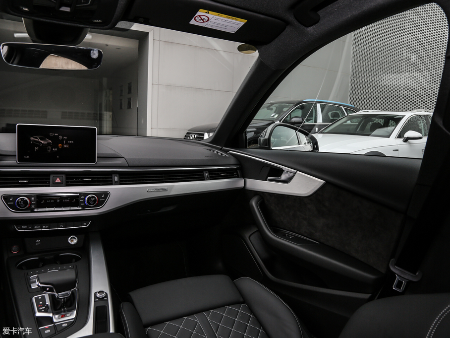 2018��W��S4 3.0TFSI