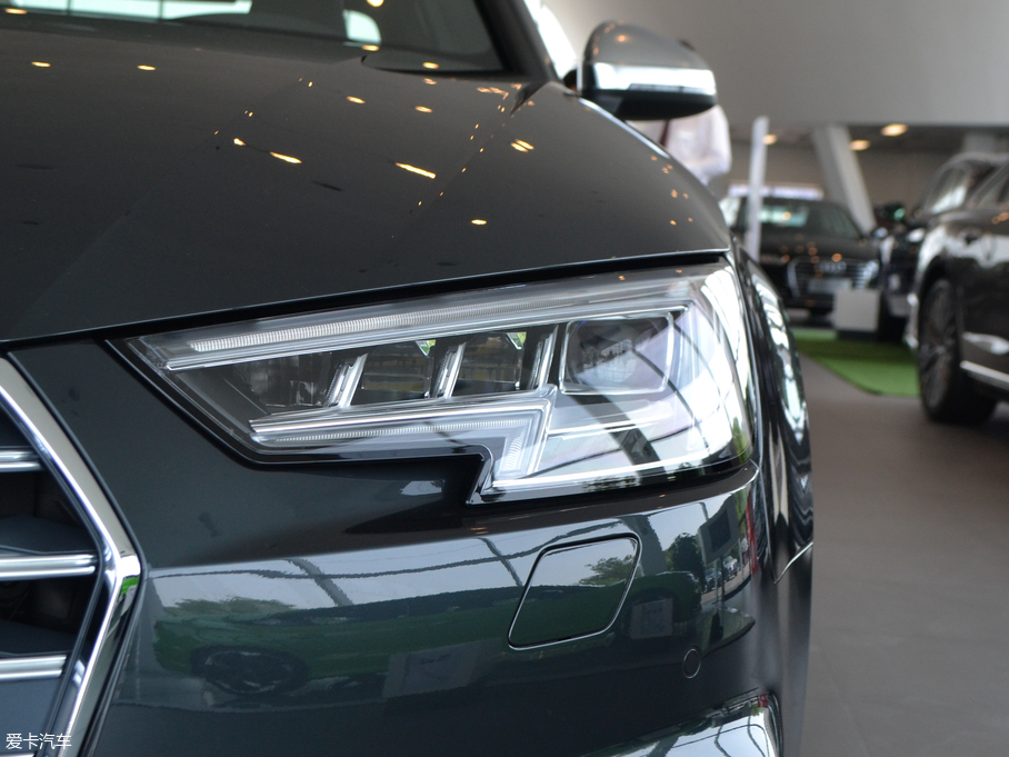 2018��?yu��n)W��S4 3.0TFSI