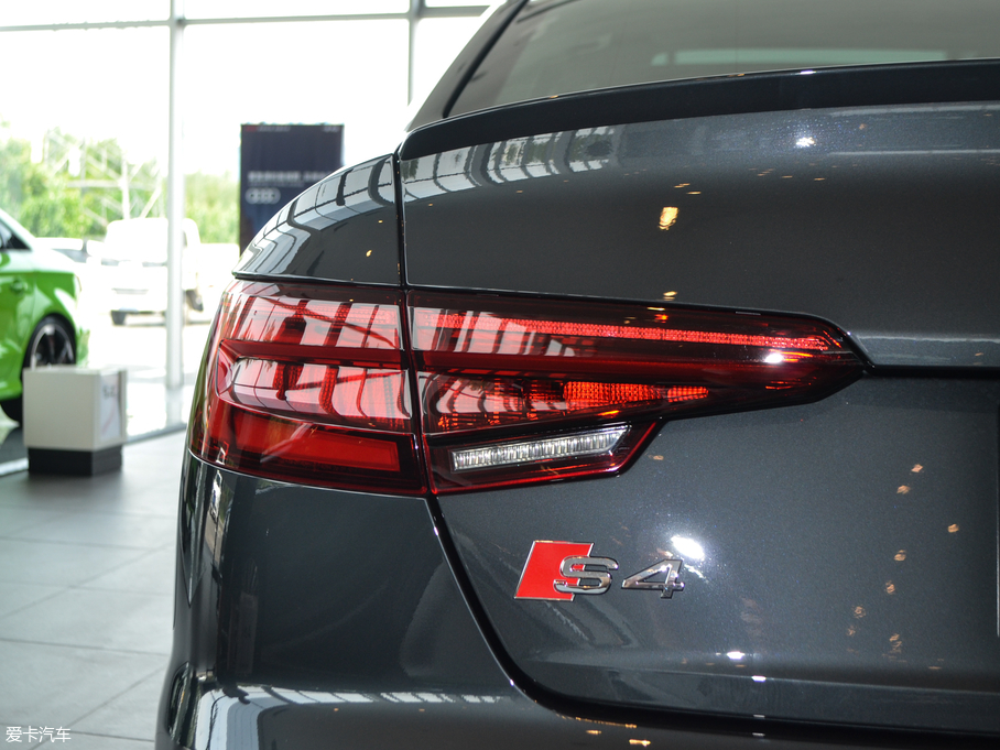 2018��W��S4 3.0TFSI