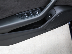 2018��3.0TFSI ǰ�T������g