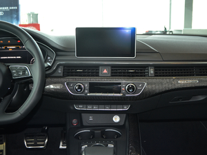 2018��3.0TFSI �п��_