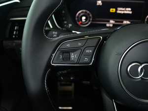 2018��3.0TFSI �п؅^