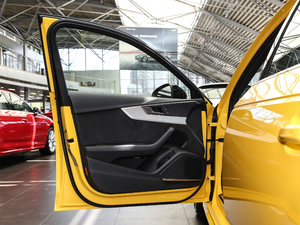 2018��3.0TFSI �{�λ܇�T