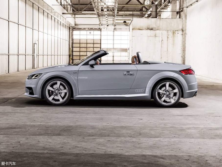 2019WTT Roadster 20o